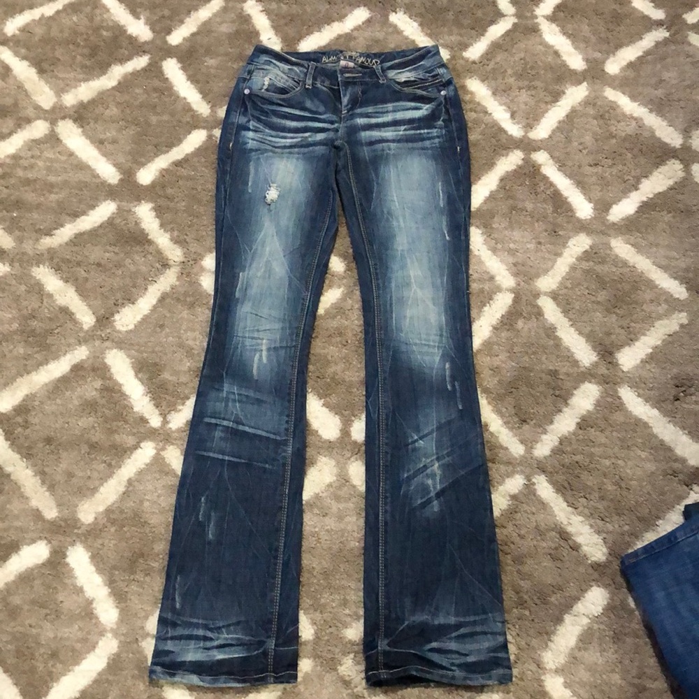 Jeans